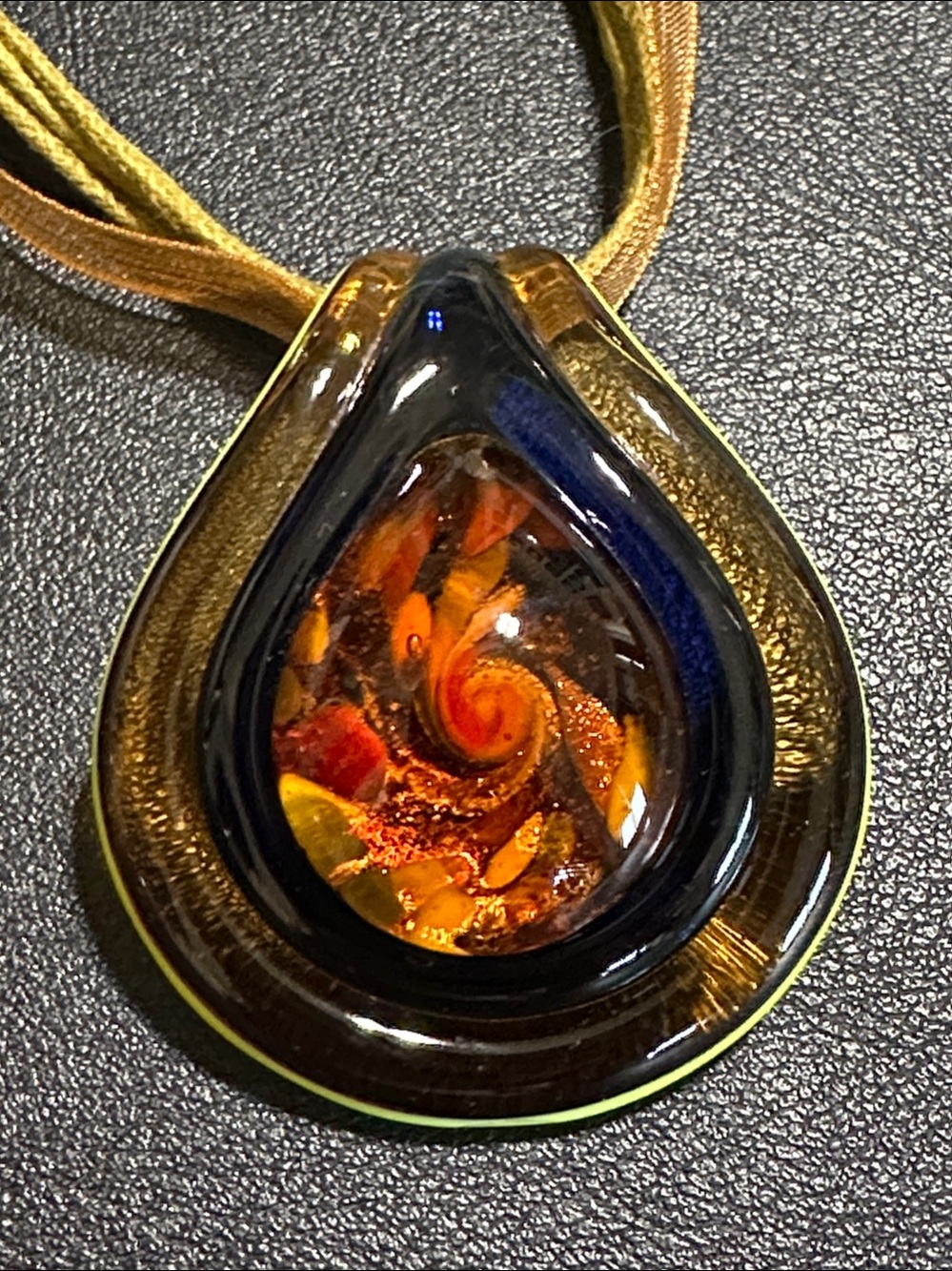 Vintage Art Deco Glass Teardrop Pendant Multi-Strand Corded Necklace - Picture 2 of 14